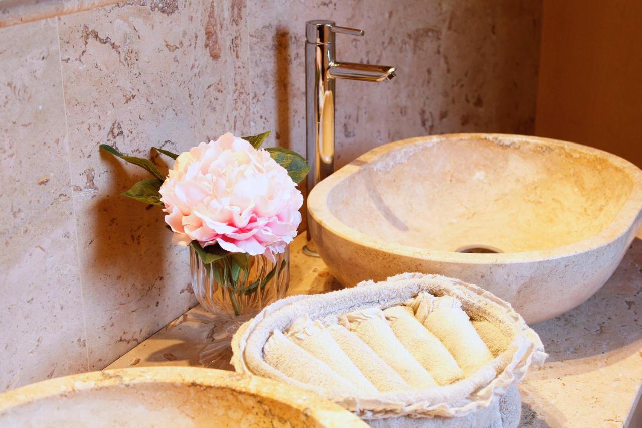 Casa Loretta, Your Luxurious Getaway With Stunning Views Nievole Extérieur photo