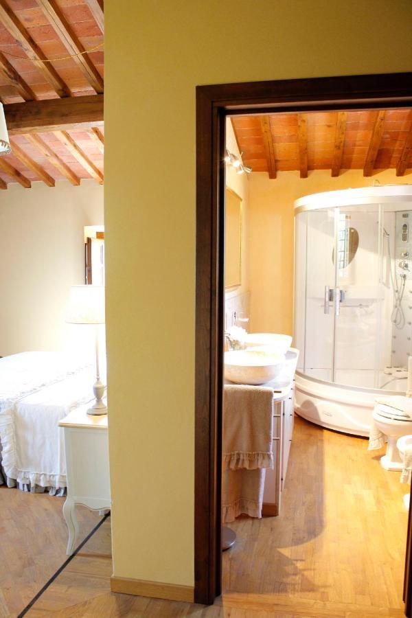 Casa Loretta, Your Luxurious Getaway With Stunning Views Nievole Extérieur photo