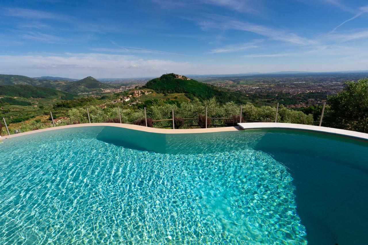 Casa Loretta, Your Luxurious Getaway With Stunning Views Nievole Extérieur photo